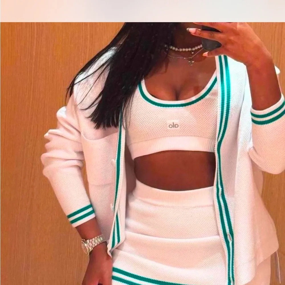 Alo White Knit Two-Piece Bra Skirt Set